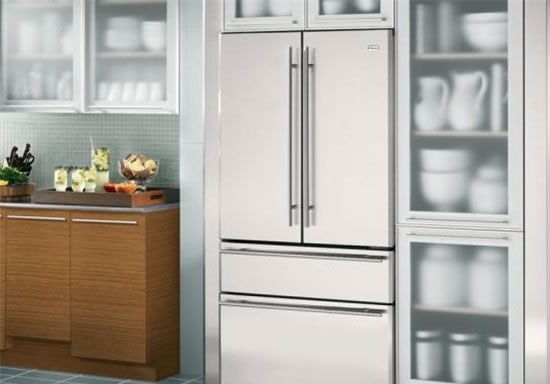 ARISTON详解双开门冰箱的尺寸与规格